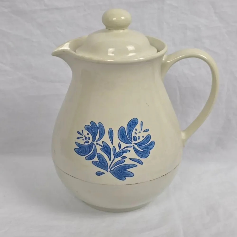 Pfaltzgraff Yorktowne Thermal Coffee Carafe Plastic